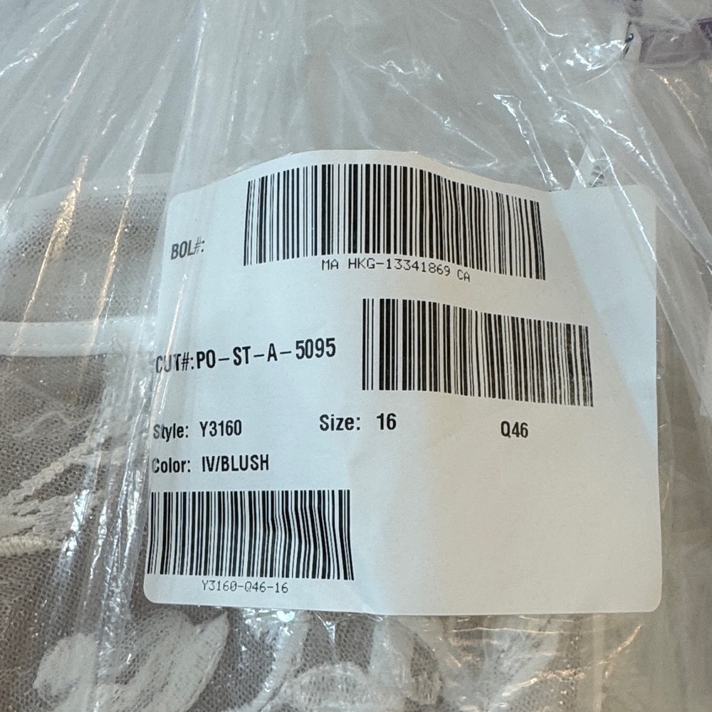 NWT Size 16 Sophia Tolli Wedding Dress Y3160 - Picture 6 of 16